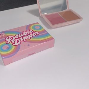 Half caked double dipper pallete